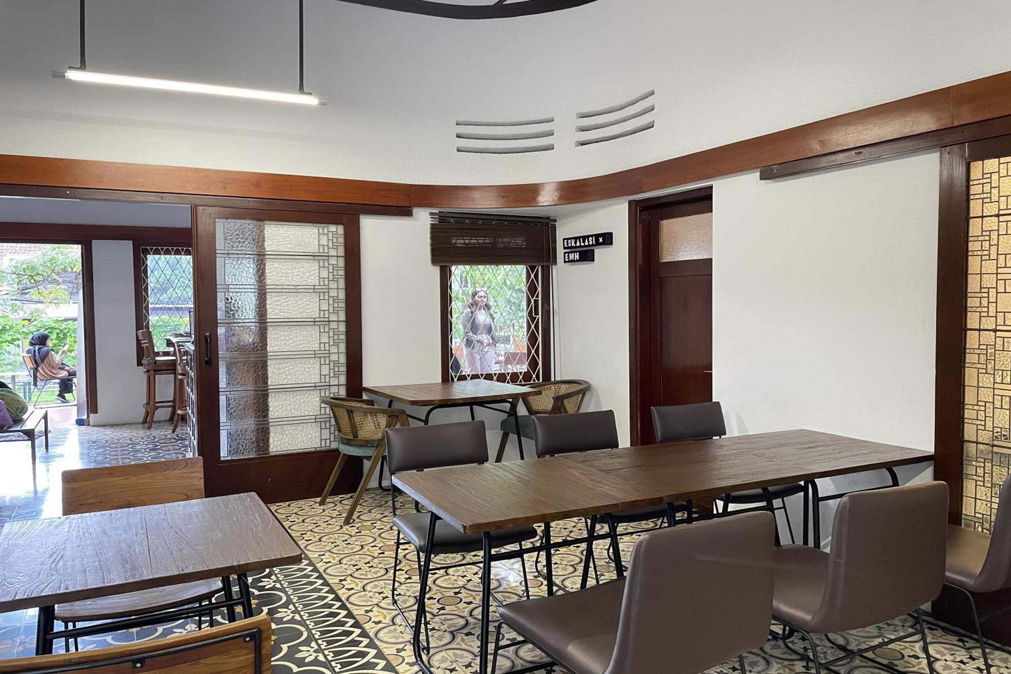 Emaki Bumi Singgah Hotel Bandung Exterior photo