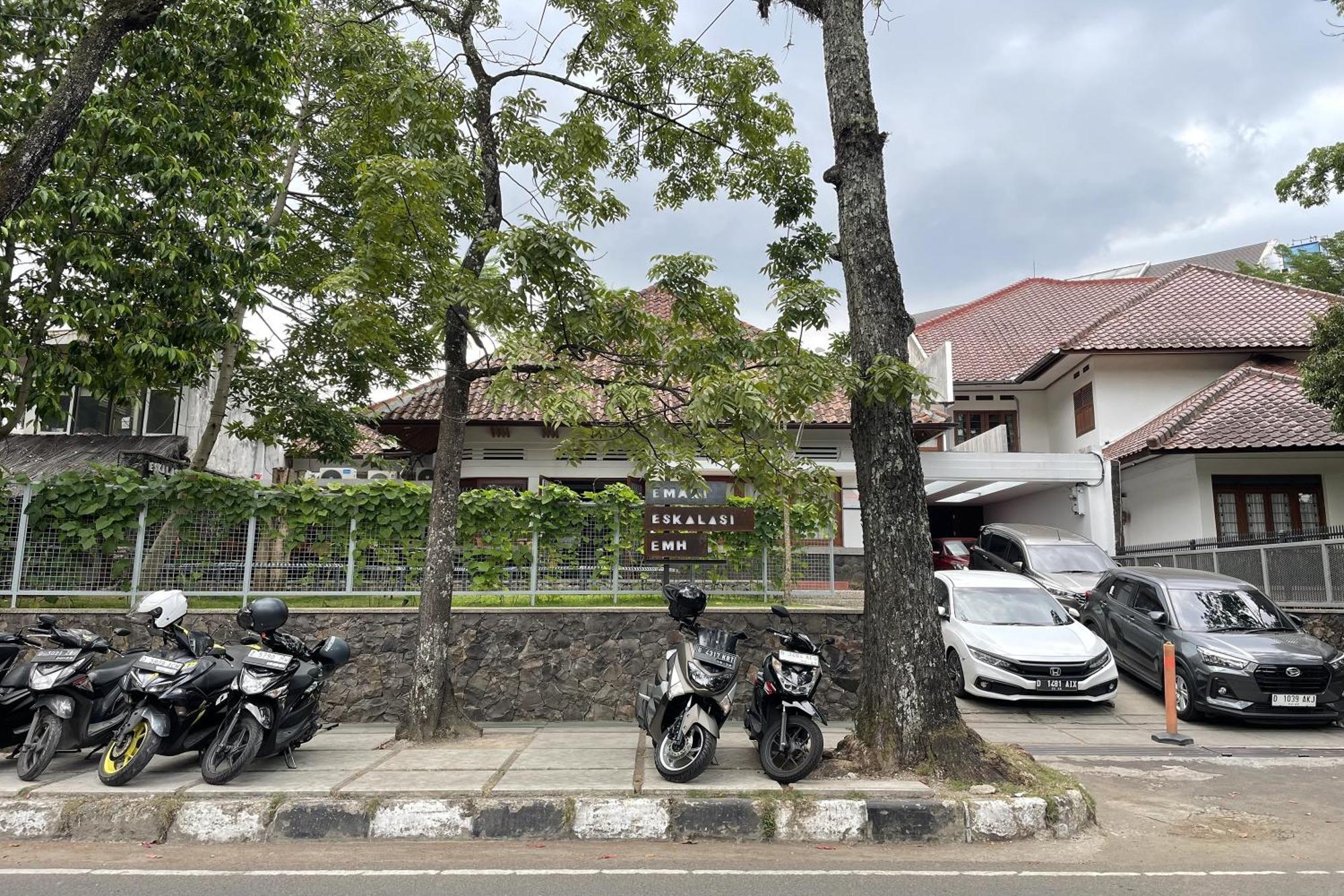 Emaki Bumi Singgah Hotel Bandung Exterior photo
