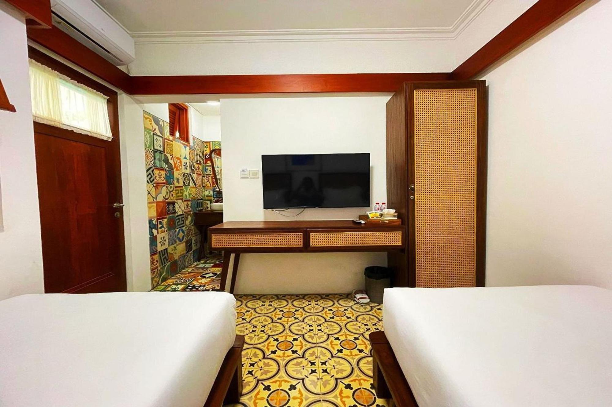 Emaki Bumi Singgah Hotel Bandung Exterior photo
